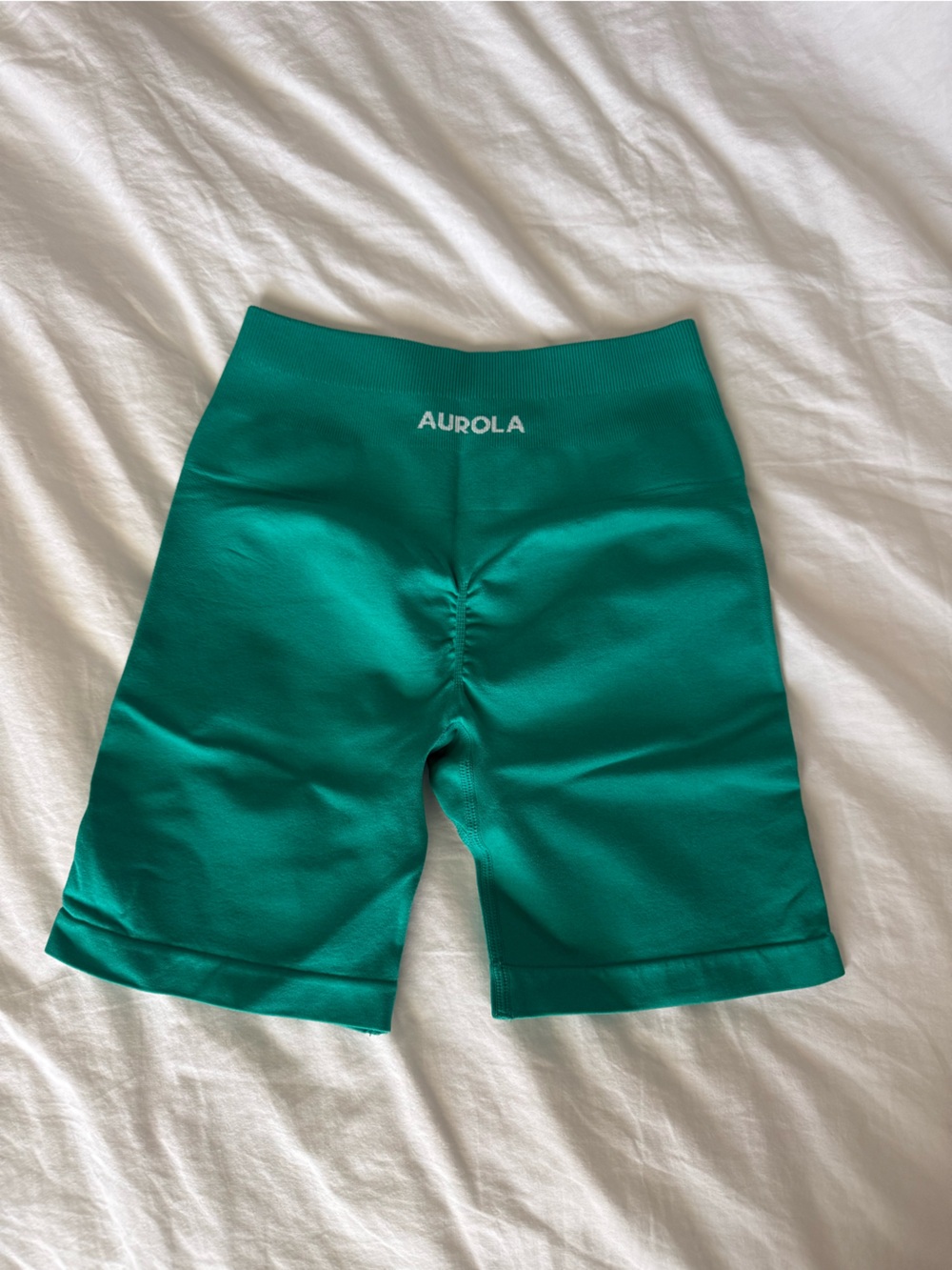 Aurola Shorts
